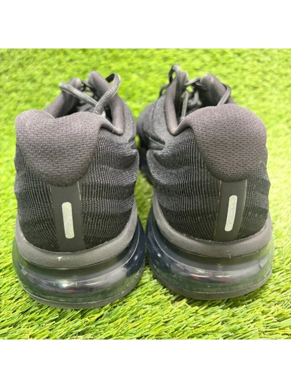 Nike Air Max 2017 Mens Size 12.5 Triple Black Athletic Running Shoes Sneakers